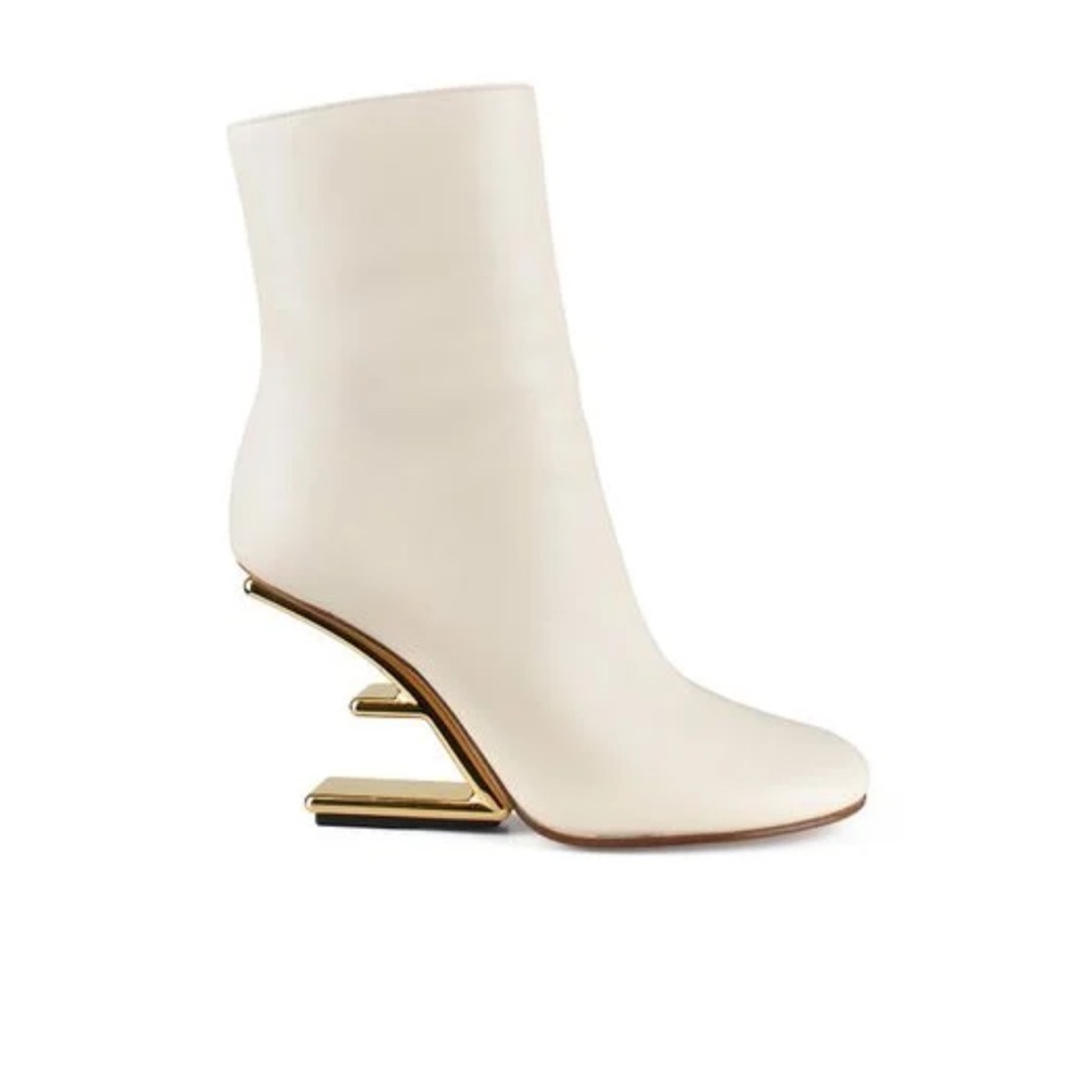 Fendi First boots size 37